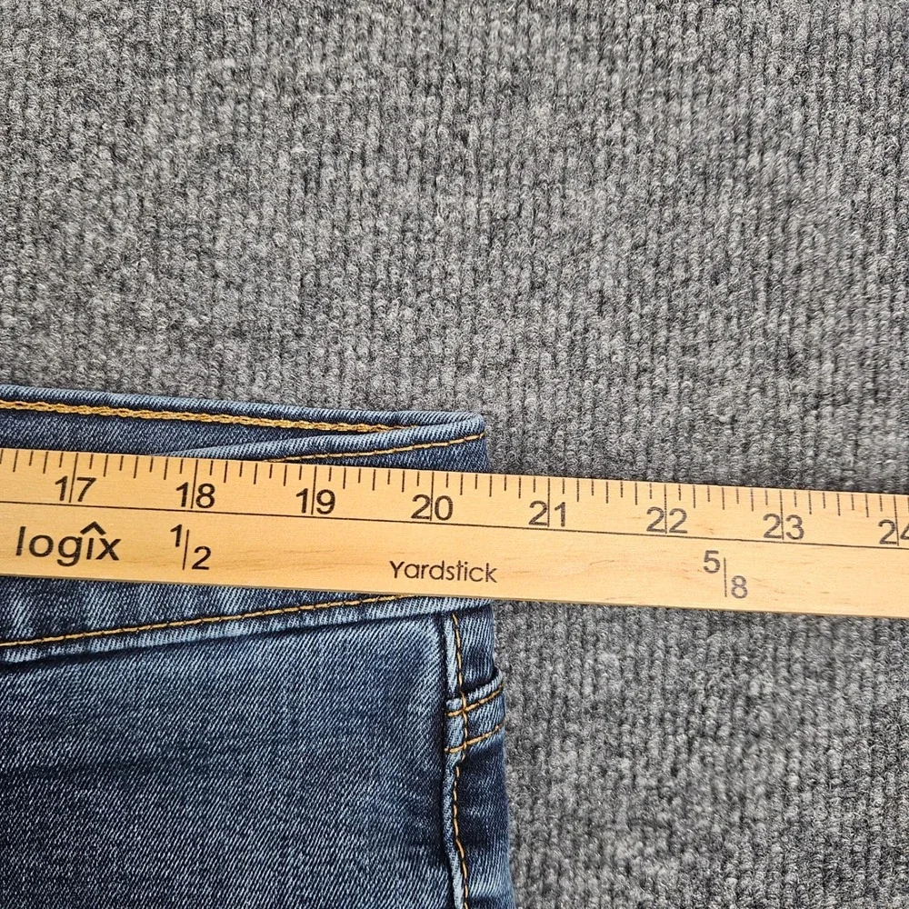 Levis measurements waist